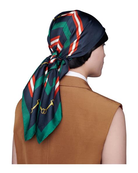 sciarpa nastro gucci indossata|Sciarpe E Foulard GUCCI Donna .